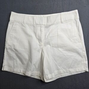 LOFT Outlet Women's white 6" inseam Shorts Size 10 Casual Everyday Wear NWT